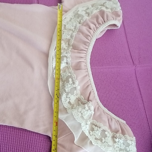 Pink lace collar ruffle shirt - Picture 8 of 9